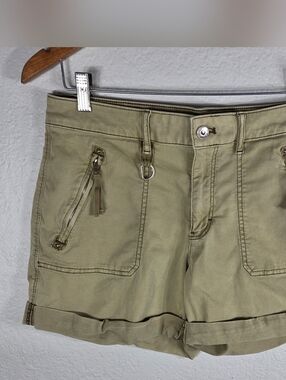 White House Black Market Pret-A-Play Shorts Size 10 Tan Mid Rise Cargo